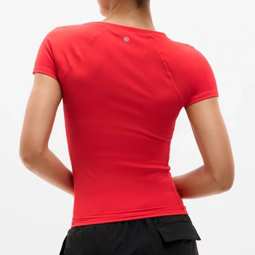 NWT Transcend Scoop Tee from Athleta. Size L. - Picture 2 of 8